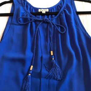 Blue tank top blouse